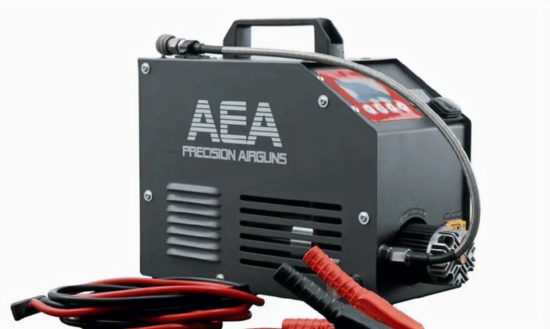 a19272_3c25ae233491448b918d49e71ffffbe7~mv2 AEA 7000PSI Air Compressor - Image 1